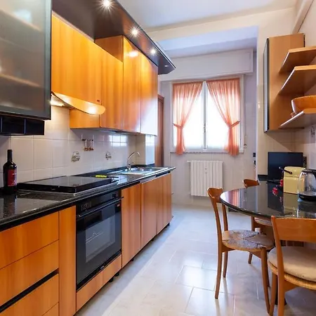 Italianflat - Tolstoi M4 - Large 1 Bedroom Balcony * Milano