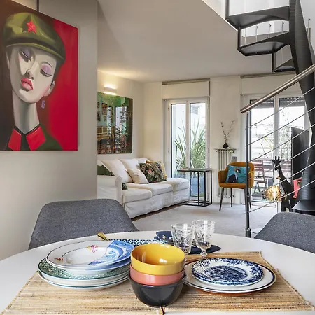 Appartement Giresio 41 - Your Penthouse With Rooftop Garden In Navigli - Wifi Milaan