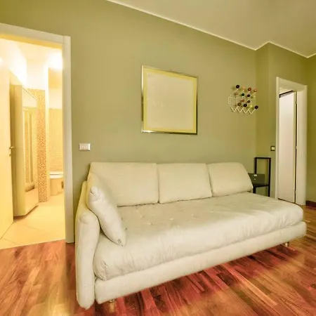 Station - Fashion Design Rooftop ミラノ