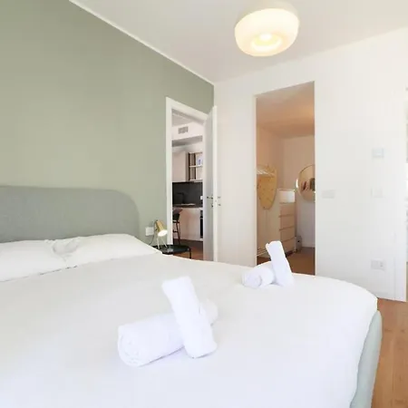 Apartment Lovely Terrace - Porta Romana District Milan