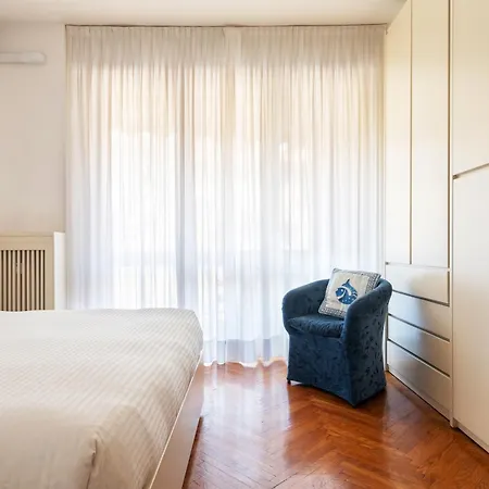 Il Bilocale Con Terrazzo Dei Marchesi Апартаменты *