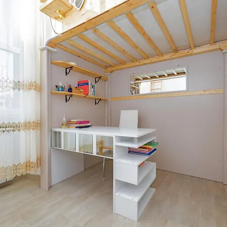 Apartment 2 Bedroom - Buzzi Hospital, Sempione, Mico, 100mt Metrom5