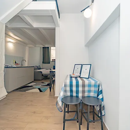Barbara's House - Navigli - 2 Km From Duomo * Milano