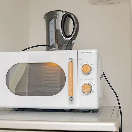 Barbara's House - Navigli - 2 Km From Duomo Appartamento *