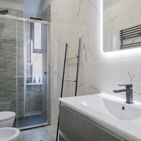 Moderno Nel Cuore Di *