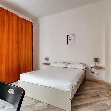 Joivy Stylish 2-bed Flat, Easy Access To Centre Milán