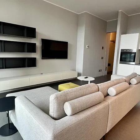 Ξενοδοχείο με διαμερίσματα Bosco Verticale 4*