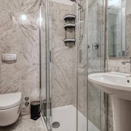 アパート Joivy Chic 3-bed Flat Near Colonne Di San Lorenzo *