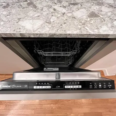 Aurora Rho Fiera Milánó