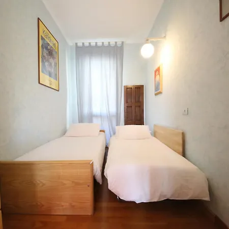 Romantico Attico Con Terrazzo In Centro Milán