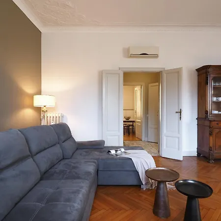 Contempora Serviced - Quadrilocale Pta Vercellina Διαμέρισμα *
