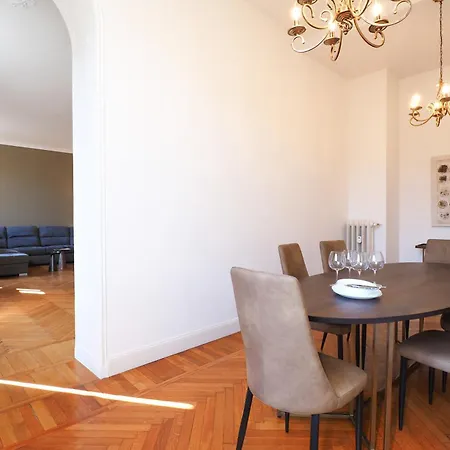Contempora Serviced - Quadrilocale Pta Vercellina Διαμέρισμα *