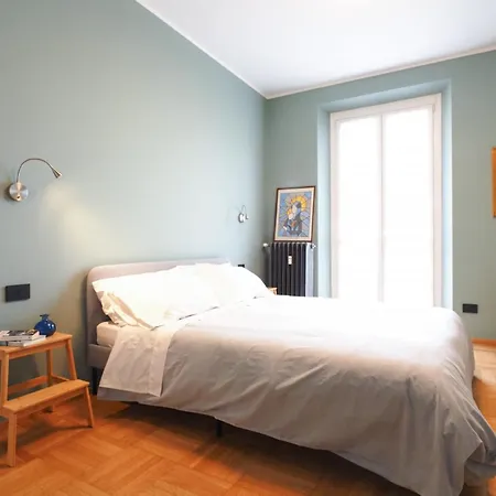 Luminoso Con Terrazzo Forlanini Linate Appartement Milaan
