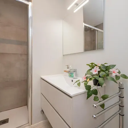 Lägenhet Ihost - Toscanelli 10b