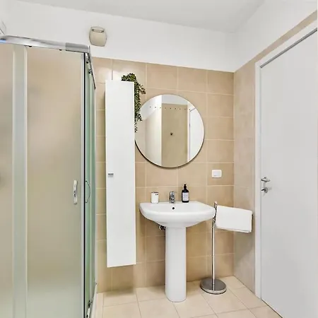 Private Parking-terrace10 Min To Linate Airport