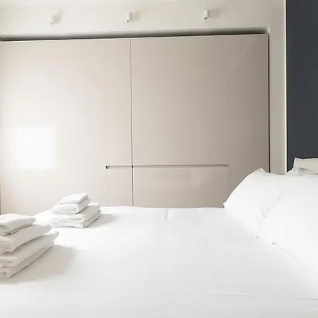 Italianway - Transiti 20 * 밀라노