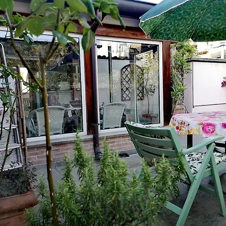 Centrale-luxury With Garden Terrace * Milano