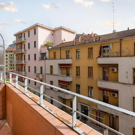 15 Minuti Dal Centro Bovisa Апартаменты *