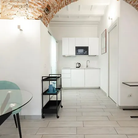 Flora 57 - Splendido Loft Nel Cuore Dei Navigli Lejlighed *