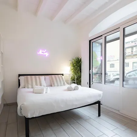 Flora 57 - Splendido Loft Nel Cuore Dei Navigli * Milano