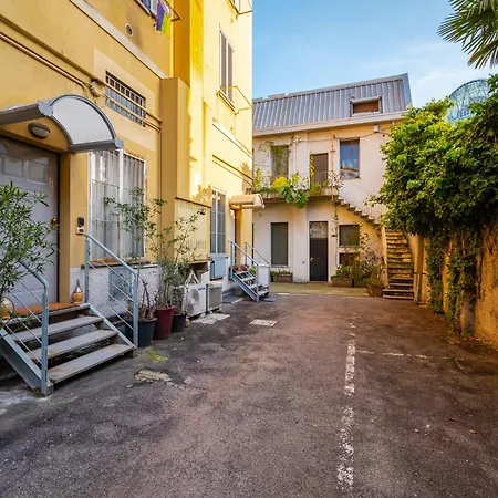 The Skyline Loft - Bosco Verticale Area Милан