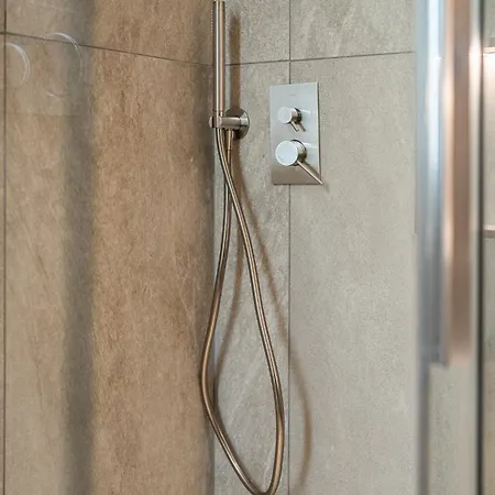 Luxury - Near Stazione