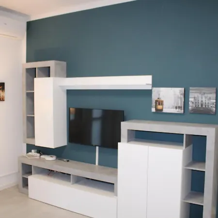 Travelounge San Siro Feriehus Milano