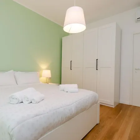 Vivimi Fiordalisi Stile & Comfort Vicino Metro Apartmán *
