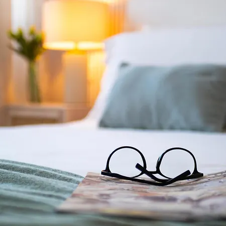 Nystrom Self Checkin Metro M1 *