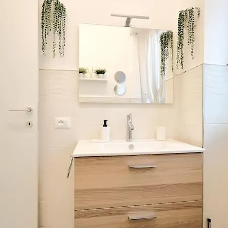 公寓 Suite-6 Centro-porta Romana 米兰