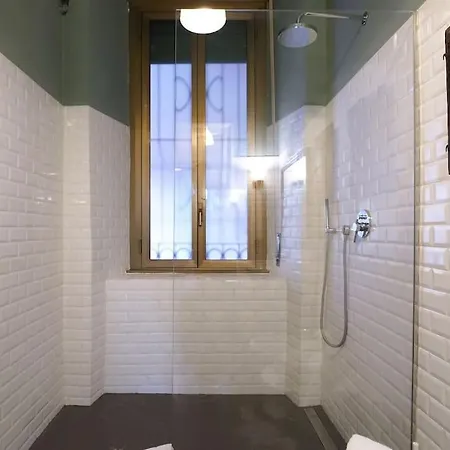 Contempora - Trilocale Tertulliano Apartament *