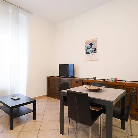Apartment Mila Via Lecco Milan