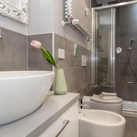 Appartamento Joivy Delightful Flats Near Citylife District *