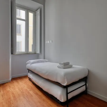 Just Urban Stays - Trilocale Di Charme Vicino Al Centro - M1 Wagner *
