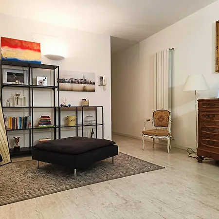 Apartment Yr - Dateo *