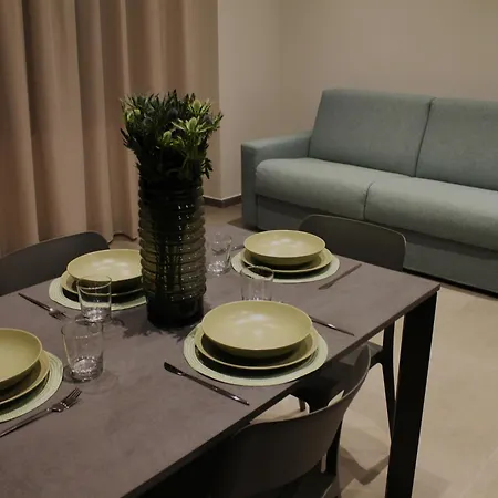 Apartment Miki - Mauro Macchi 91 *