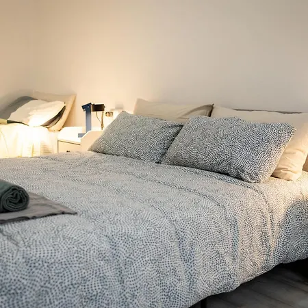 Fee4me Bright & Comfort In Apartman