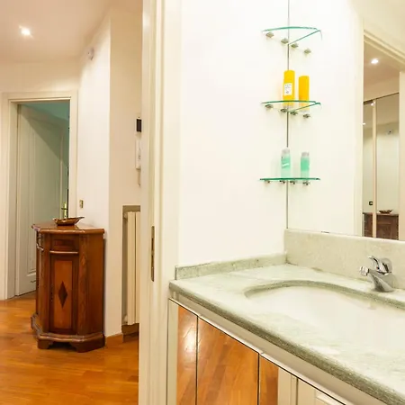 Guesthost - Casa Mimosa Milão