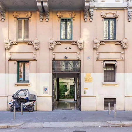 Guesthost - Casa Mimosa Διαμέρισμα Μιλάνο