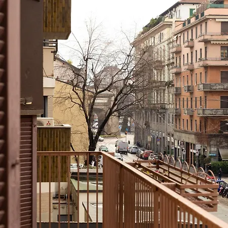 Daire Artstay - Exclusive In Porta Romana, Free Parking