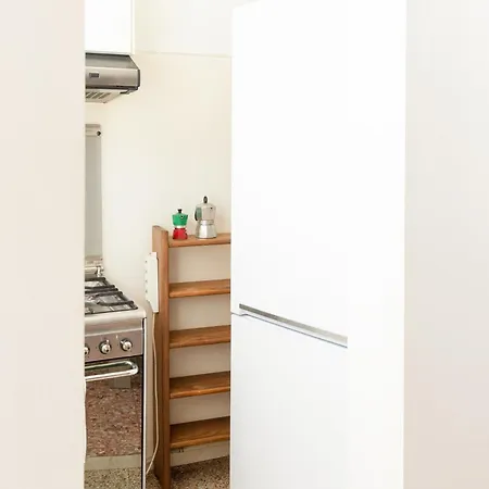 Daire Artstay - Exclusive In Porta Romana, Free Parking *