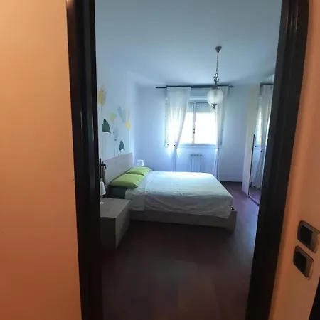 La Casa Di Boh, Vicino Ospedale San Paolo, Iulm, Forum Assago Πανσιόν 3*