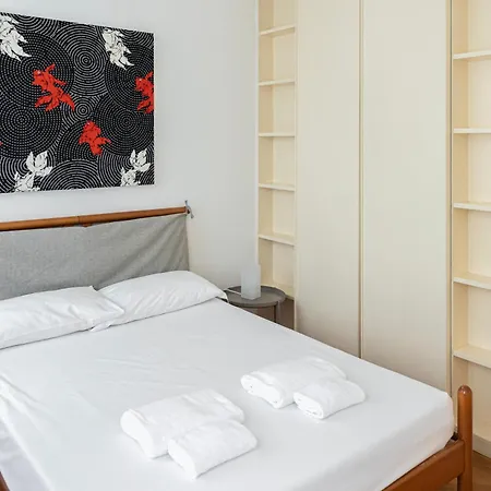 Elegante Bilocale In Montenapoleone - Brera * Milánó