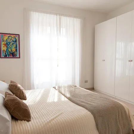 Apartament Luxury - Bramante 7 *