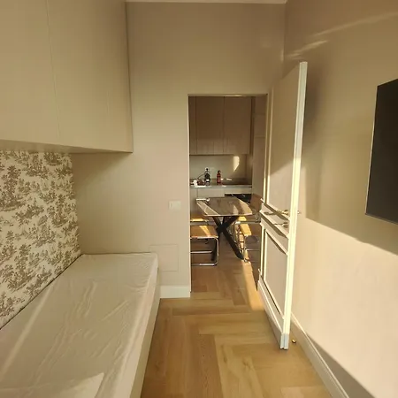 Ottoboni 2b Luxury Penthouse