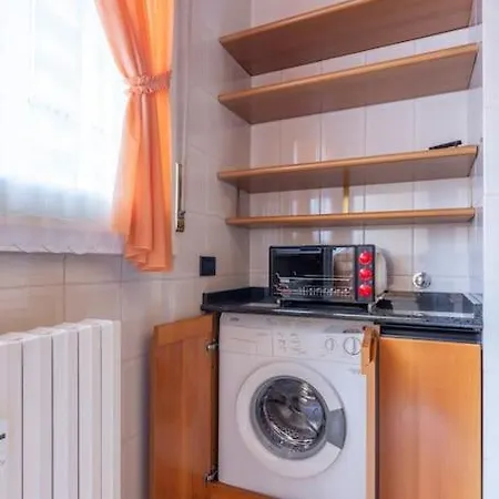 Italianflat - Tolstoi M4 - Large 1 Bedroom Balcony Daire *