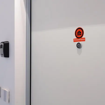 Lägenhet Primopiano - Zumbini Milano