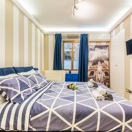 Apartamento Pt.venezia M1 In50m-duomo10'-stazione 9' Milão