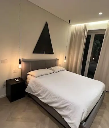 Апартаменты Duca Dei Navigli - Luxury In *