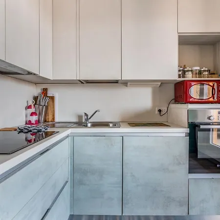 Naba Flat Full Wi-fi New- Via Meda